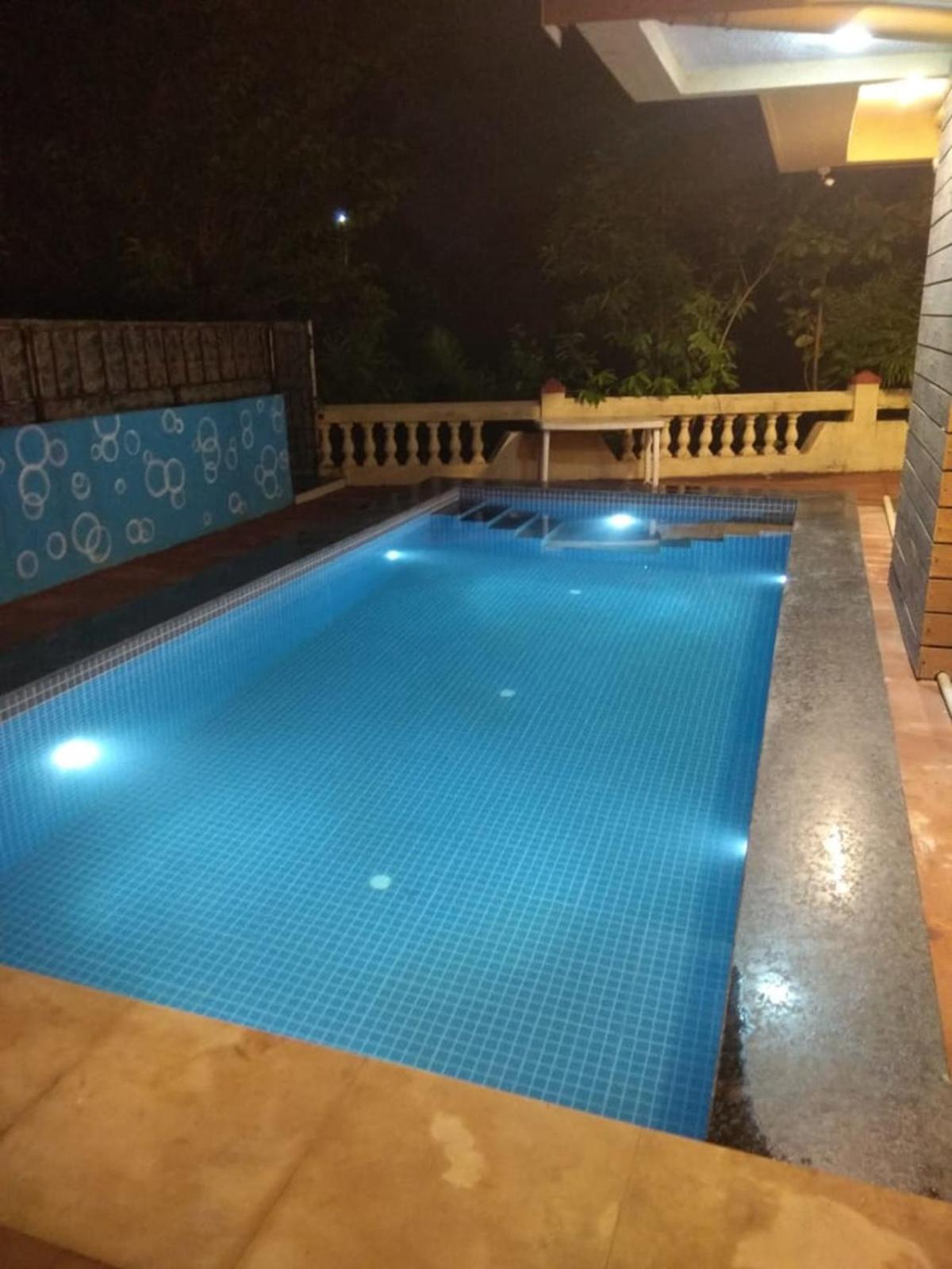 Hotel Phoenix Lonavala Exteriér fotografie