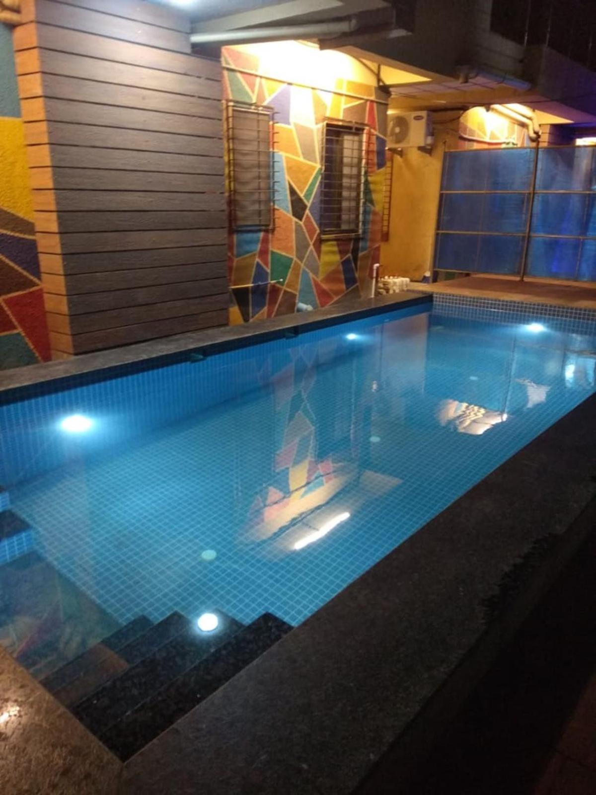 Hotel Phoenix Lonavala Exteriér fotografie
