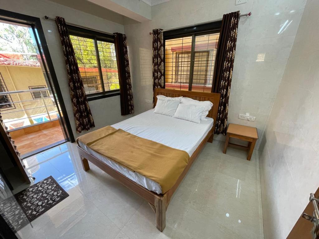 Hotel Phoenix Lonavala Exteriér fotografie