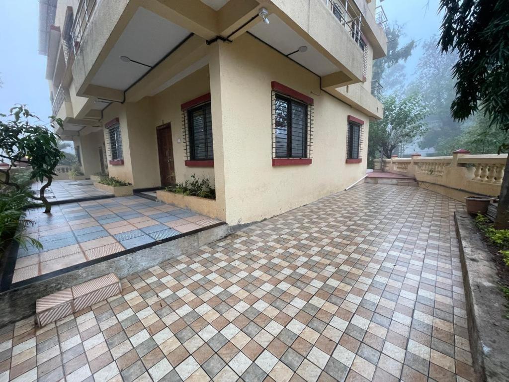 Hotel Phoenix Lonavala Exteriér fotografie